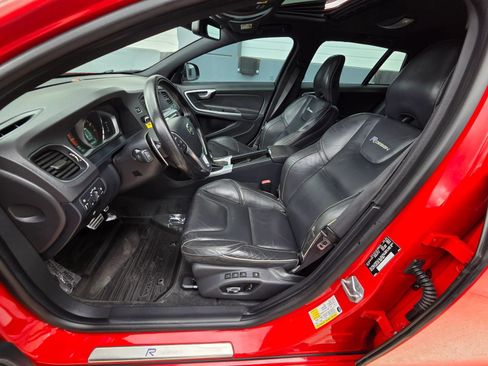 Used 2015 Volvo V60 T6 R-Design AWD/4WD image 13