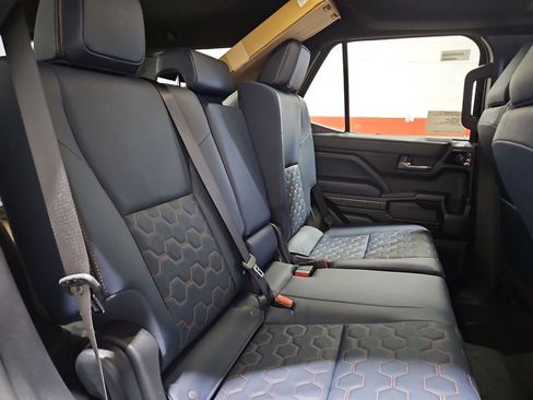 New 2026 Toyota 4Runner 4WD image 30