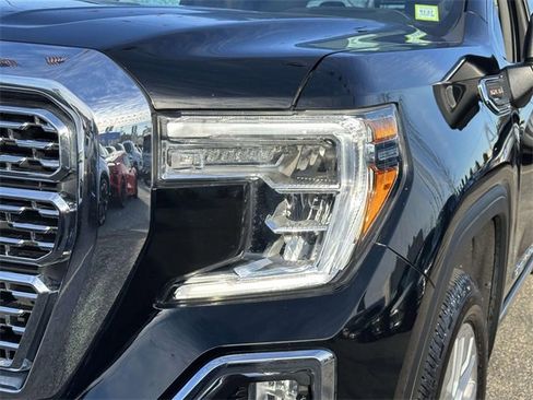 Used 2021 GMC Sierra 1500 Denali w/ Denali Ultimate Package image 11