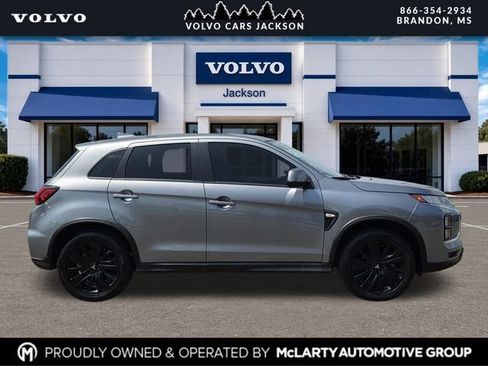 Used 2023 Mitsubishi Outlander Sport AWD image 3