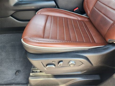 Used 2024 GMC Yukon Denali Ultimate w/ LPO, Floor Liner Package image 25