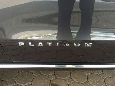 Used 2024 Ford Expedition Max Platinum AWD/4WD image 14