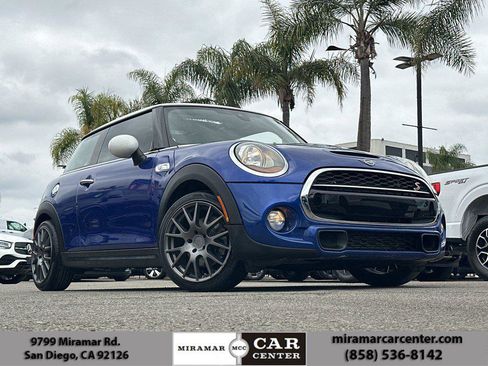 Used 2019 MINI Cooper S FWD image 1