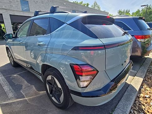 Used 2024 Hyundai Kona Limited image 5