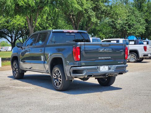 Used 2020 GMC Sierra 1500 AT4 w/ AT4 Premium Package AWD/4WD image 4