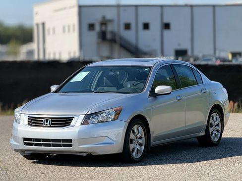 Used 2009 Honda Accord EX image 6