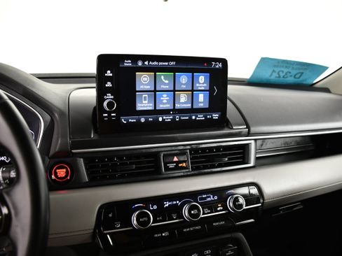 Used 2025 Honda Pilot EX-L image 26