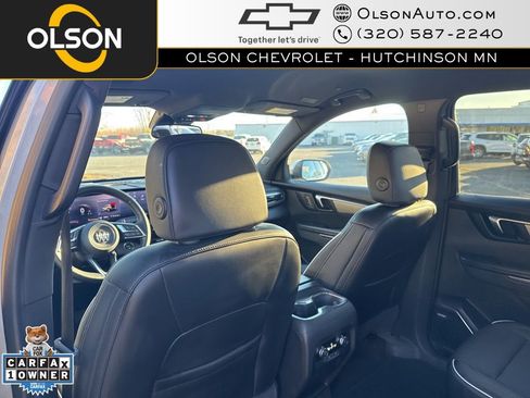 Certified 2025 Buick Enclave Preferred image 38