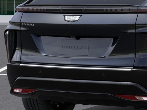 New 2027 Cadillac Lyriq Luxury RWD image 14