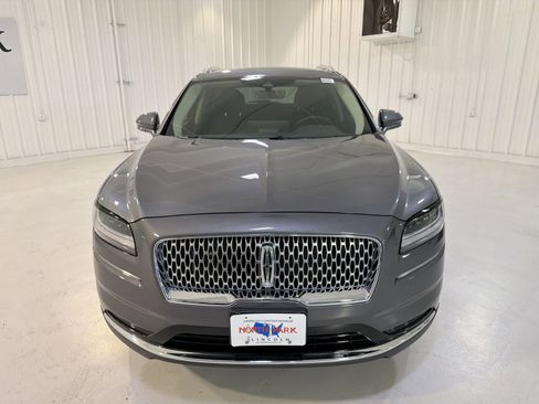 Used 2023 Lincoln Nautilus AWD w/ Premium Package image 31