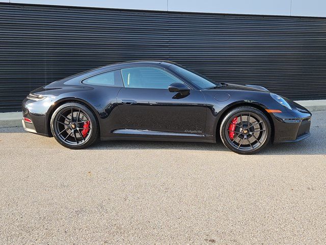 Certified 2025 Porsche 911 Carrera GTS RWD image 8
