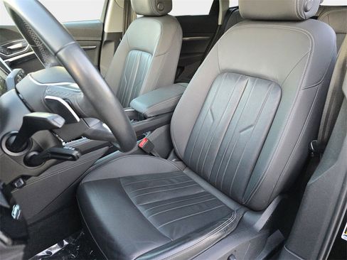 Used 2022 Audi e-tron Premium image 19