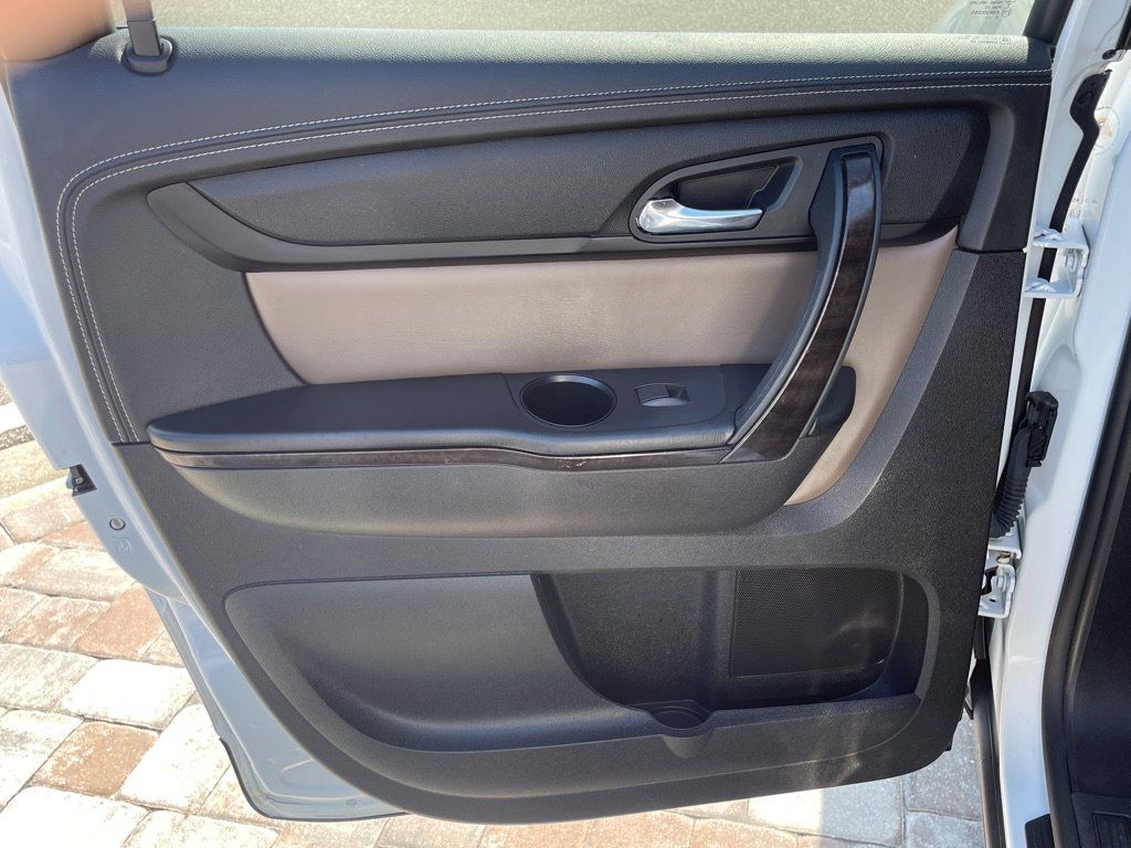 Used 2017 GMC Acadia Limited SLT FWD image 31