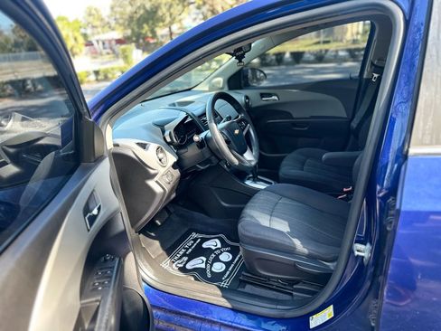 Used 2013 Chevrolet Sonic LT w/ Wheels and Fog Lamp Package image 7