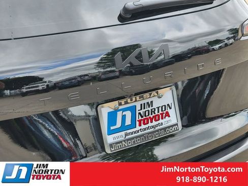 Used 2025 Kia Telluride SX Prestige X-Line image 11