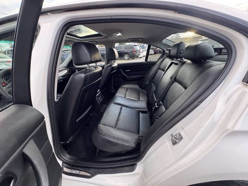 Used 2011 BMW 335i Sedan image 41