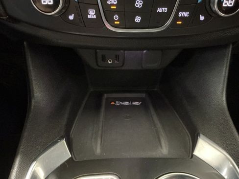 Used 2019 Chevrolet Traverse Premier w/ Redline Edition image 22