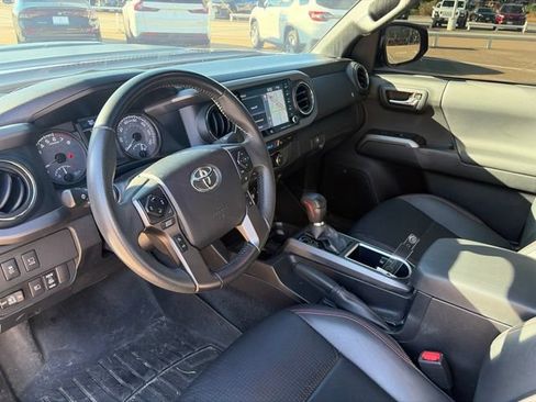 Used 2023 Toyota Tacoma TRD Pro AWD/4WD image 11