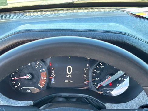 Used 2023 Jeep Compass Latitude image 23