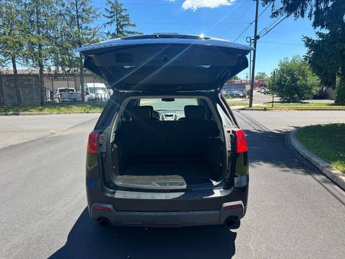 Used 2010 GMC Terrain SLT AWD/4WD image 6