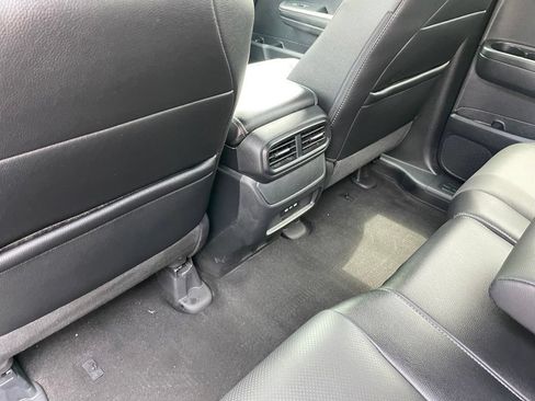 Used 2024 Honda Passport EX-L image 9