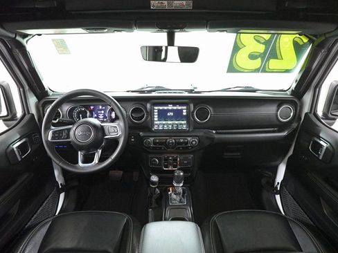 Used 2023 Jeep Wrangler Unlimited Sahara image 7