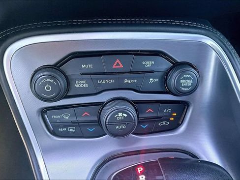 Used 2020 Dodge Challenger R/T Scat Pack w/ Plus Package RWD image 31