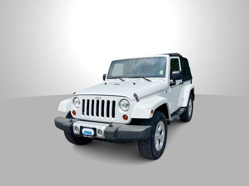 Used 2013 Jeep Wrangler Sahara w/ Connectivity Group AWD/4WD image 1