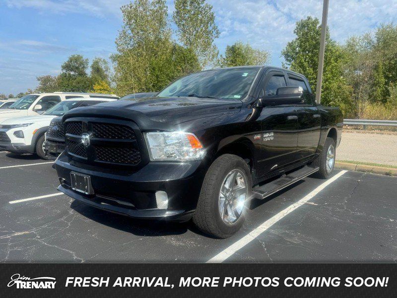 Used 2015 RAM 1500 Express AWD/4WD image 1