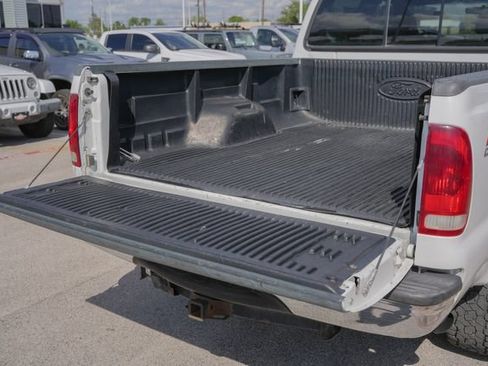 Used 2006 Ford F250 XLT AWD/4WD image 11