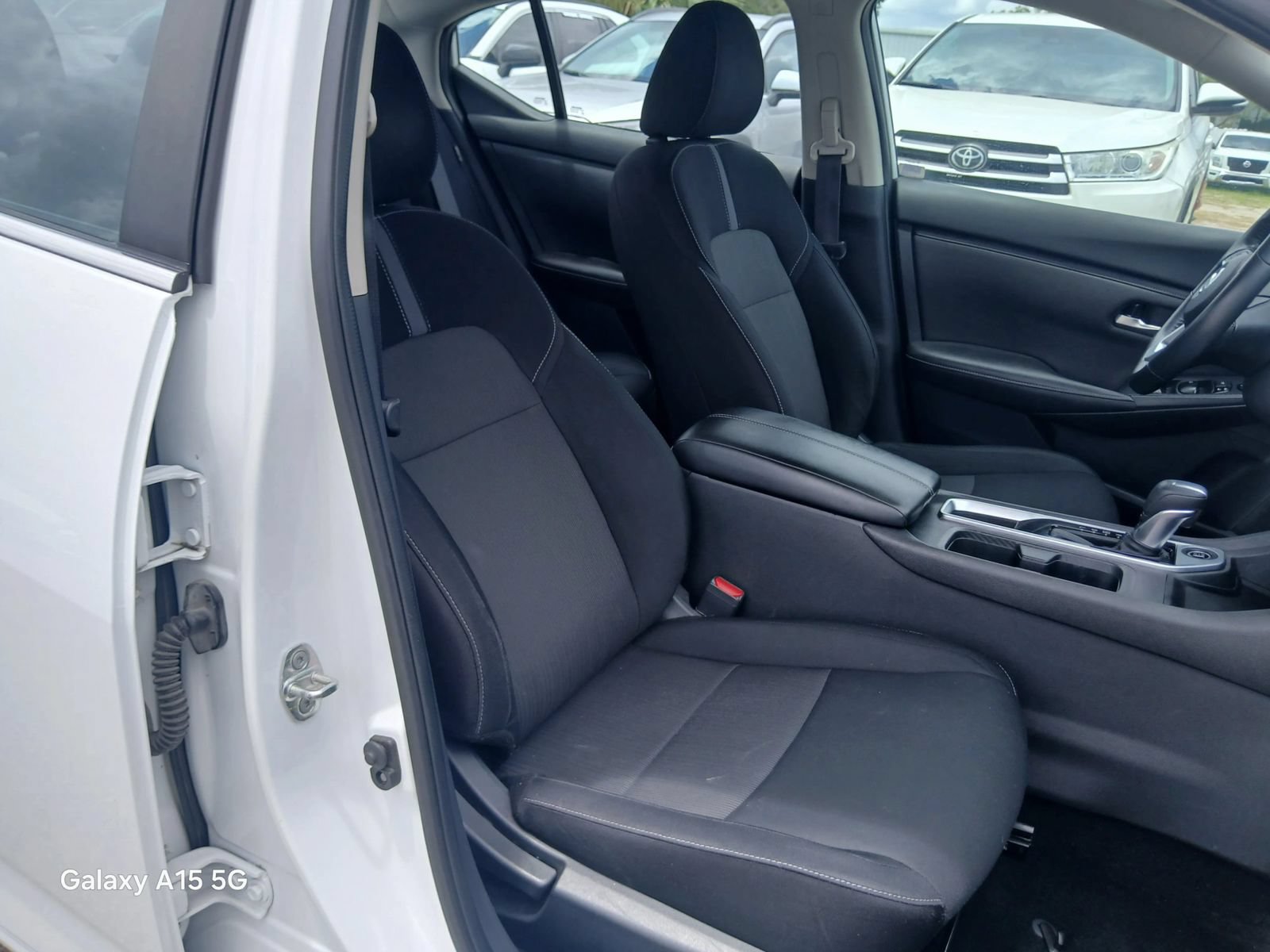 Used 2021 Nissan Sentra SV FWD image 19
