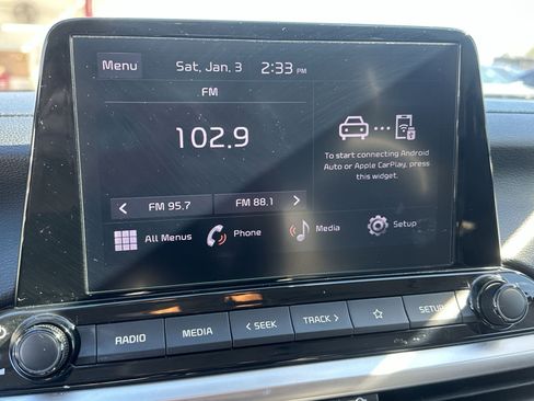 Certified 2023 Kia Forte LXS w/ LXS Technology Package image 20