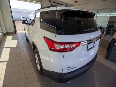 Certified 2019 Chevrolet Traverse LT image 5