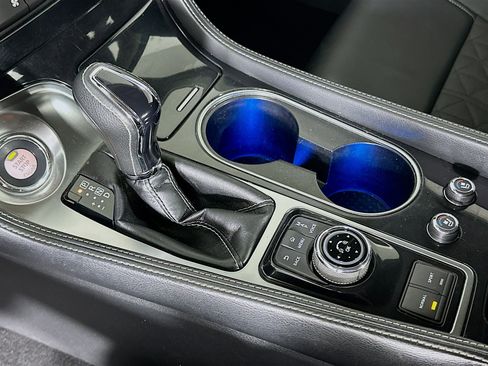 Used 2017 Nissan Maxima Platinum w/ Medallion Package image 25