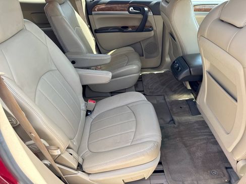 Used 2011 Buick Enclave CXL FWD image 21