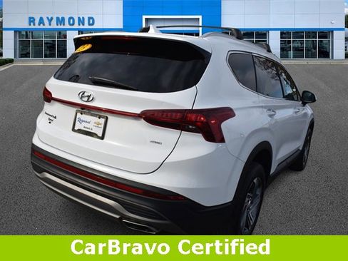 Used 2023 Hyundai Santa Fe SEL image 3