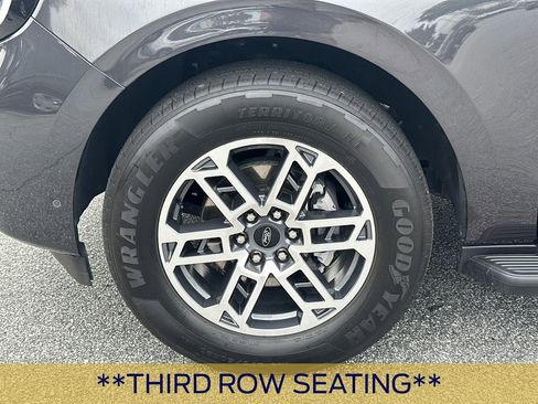 Certified 2025 Ford Expedition Max Active RWD image 13