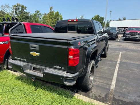 Used 2018 Chevrolet Silverado 1500 LT w/ All Star Edition AWD/4WD image 14
