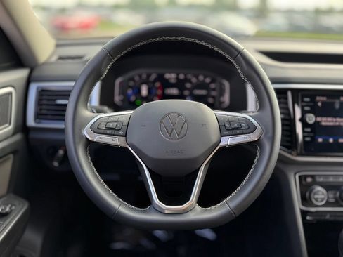Used 2023 Volkswagen Atlas SE AWD/4WD image 57