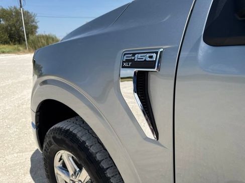 Used 2025 Ford F150 XLT w/ Equipment Group 301A Standard AWD/4WD image 9