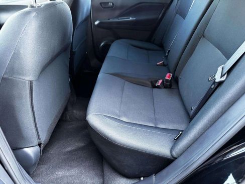 Used 2024 Nissan Kicks S image 33