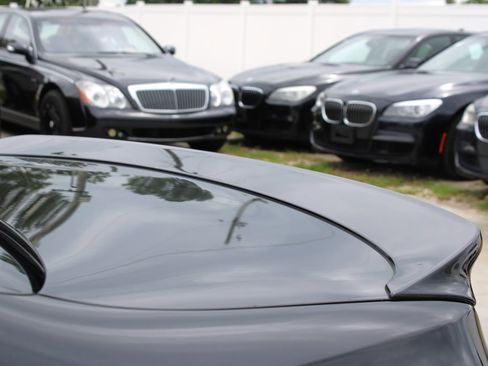 Used 2012 BMW ALPINA B7 image 13