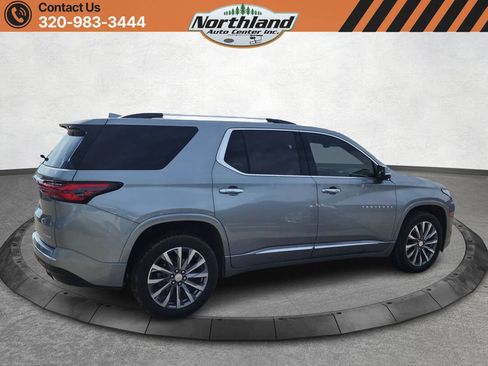Used 2023 Chevrolet Traverse Premier image 5