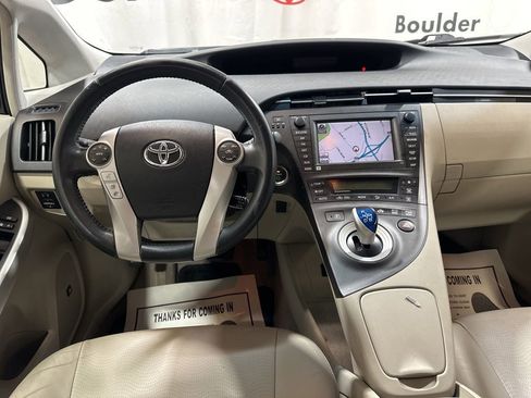 Used 2010 Toyota Prius Five image 22