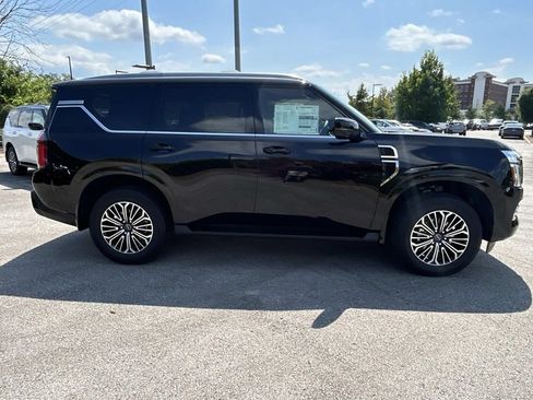 New 2026 Nissan Armada SL w/ Captain's Chari Seat Package AWD/4WD image 8