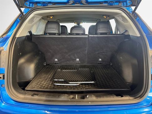 Used 2019 Jeep Compass Latitude w/ Cold Weather Group image 25