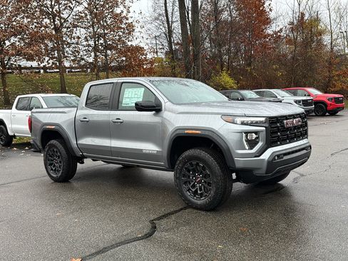 New 2026 GMC Canyon Elevation w/ Convenience Package image 2