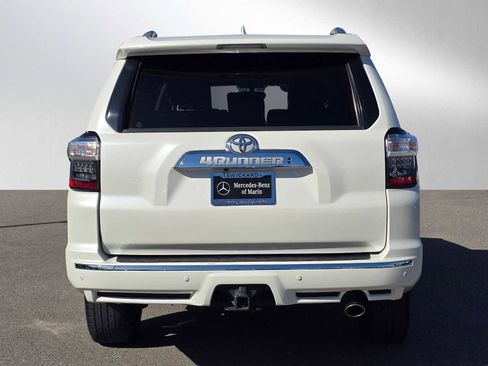 Used 2016 Toyota 4Runner Limited image 4