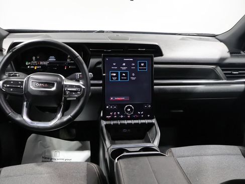Used 2025 GMC Terrain Elevation AWD/4WD image 14