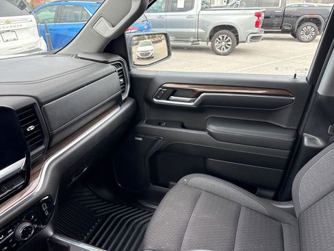 Certified 2024 Chevrolet Silverado 1500 RST w/ Redline Edition image 25